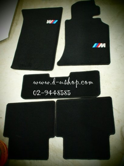 พรมปูพื้นสั่งตัดเข้ารูป โลโก้ M สำหรับ BMW E36