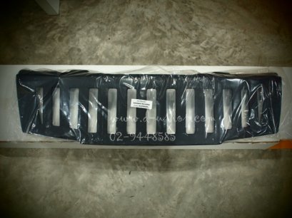 กระจังหน้า Nissan Navara ทรง Hummer