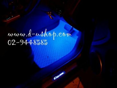 บริการติดตั้งไฟส่องใต้เท้า สำหรับรถทุกรุ่นค่ะ