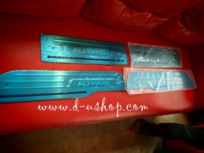 กาบบันไดมีไฟโลโก้ Alphard 2008-2011