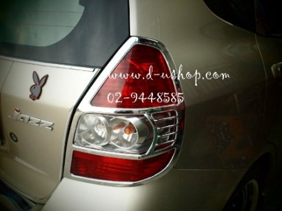 ครอบไฟท้ายโครเมียม Honda Jazz2003-06