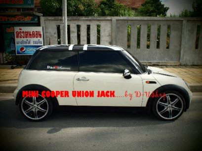 สติกเกอร์แต่งรถ Mini Cooper สีครีม ลาย union jack black and white