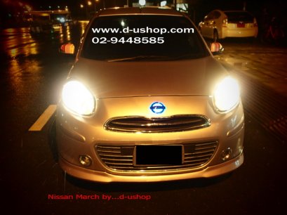 โลโก้หน้า Nissan March แบบมีไฟ