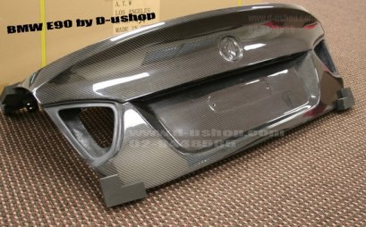 ฝากระโปรงท้ายคาร์บอนแท้ BMW E90