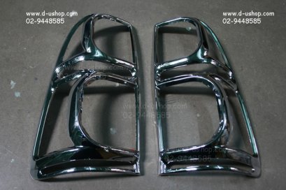 ครอบไฟท้ายโครเมียม Toyota Vigo Champ