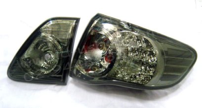 โคมไฟท้าย Smoke โดนัท LED Toyota Altis 08-11