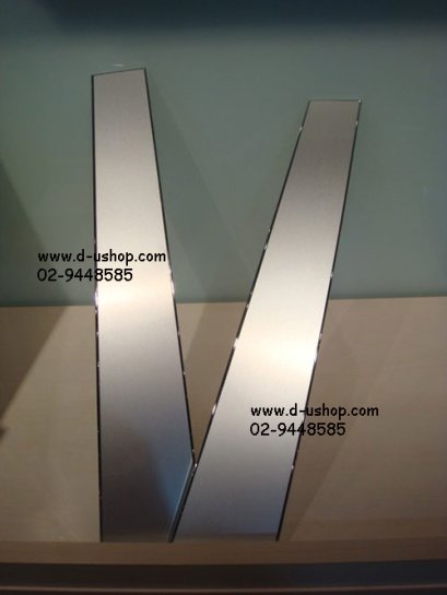 เสากลางประตูสแตนเลส Benz W204 รุ่น4 ชิ้น