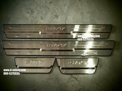 กาบบันไดตัวนูน Honda City 2008-2013