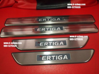 กาบบันไดมีไฟตรงรุ่ง Suzuki Ertiga