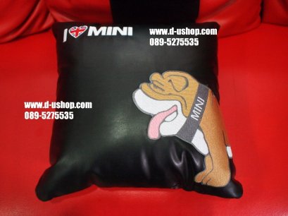 หมอนอิง Mini หนังดำรุ่น Super Dog สำหรับรถทุกรุ่น