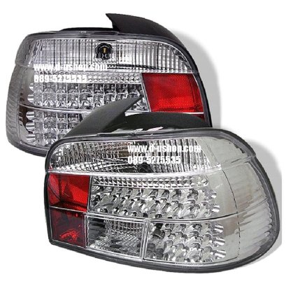 โคมไฟท้ายขาว LED ตรงรุ่น BMW E39 97-2003