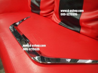 คิ้วฝาท้ายโครเมียมตรงรุ่น Nissan Navara All New 2014