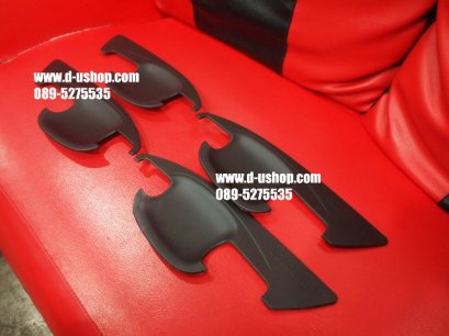 เบ้ามือเปิดประตูดำด้านแบบมีปีก Chevrolet Corolado All New รุ่น4ประตู