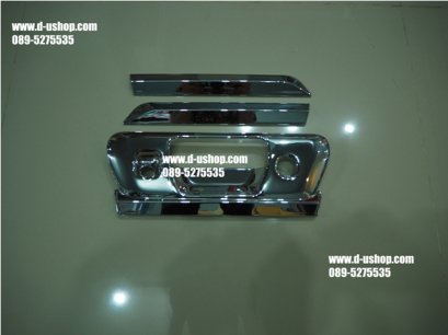 ชุดเบ้าเปิดท้ายพร้อมกันกระแทกโครเมียมตรงรุ่น Nissan Navara All New 2014