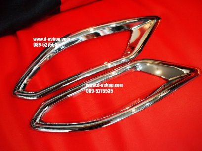 ครอบไฟทับทิมท้ายโครเมียมตรงรุ่น Honda HR-V 2014