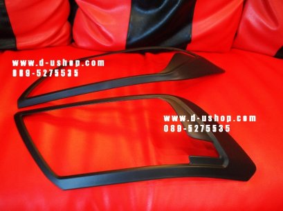 ครอบไฟหน้าดำด้านตรงรุ่น Nissan Navara 2014