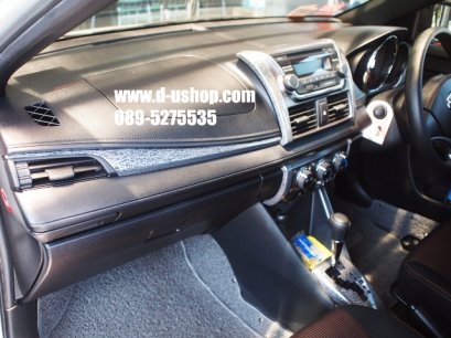 ครอบภายในลายกราฟฟิกดำ Toyota Yaris All New 2013