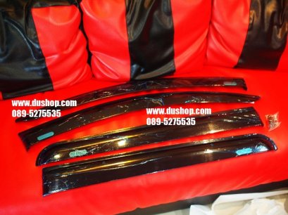 กันสาดสีดำปั๊มโลโก้ Mitsubishi Triton All New 2015