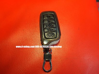 กระเป๋ากุญแจหนังดำด้ายแดง ตรงรุ่นสำหรับ Toyota Vellfire All New 2015