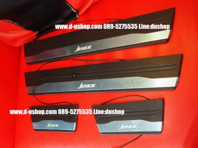 กาบบันไดมีไฟตรงรุ่นแสงสีฟ้า Honda Jazz All New 2014-16
