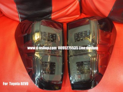 โคมไฟท้ายหน้าใสพื้นดำ LED ตรงรุ่น Toyota REVO