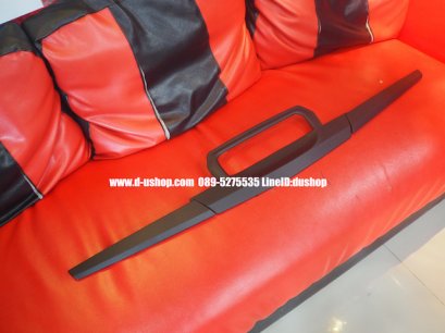 คิ้วกันกระแทกท้ายปลายดาบ ดำด้าน Isuzu D-Max All New 2011-16