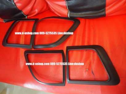 ครอบไฟท้ายดำด้านตรงรุ่น Toyota Fortuner 2008-2012
