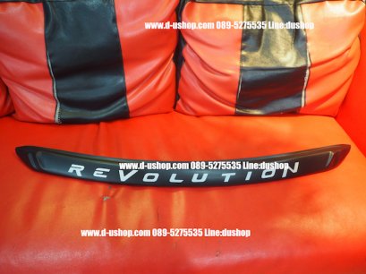 คิ้วกระจังหน้า Revolution Toyota REVO