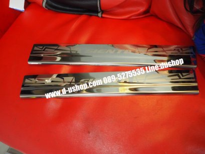 กาบบันไดสแตนเลสกันรอยตรงรุ่น Toyota Sienta