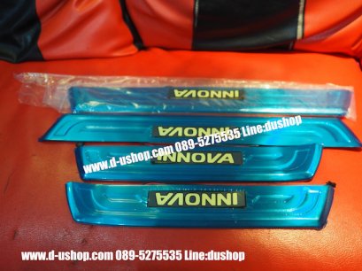 กาบบันไดมีไฟตรงรุ่น Toyota Crysta (Innova 16)