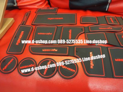 ​ชุดเซทที่กันลื่นตรงรุ่นแบบเต็ม Ford Ranger All New 2012-17 ขอบแดง