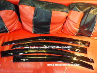 กันสาดสีดำตรงรุ่น Toyota Yaris Ativ 2017