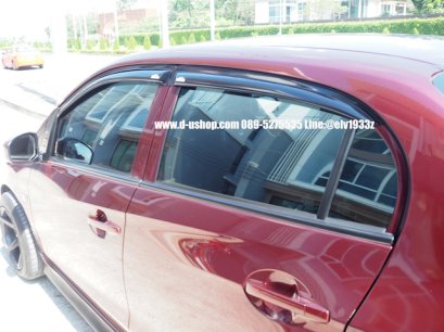 กันสาดสีดำตรงรุ่น Honda Brio Amaze