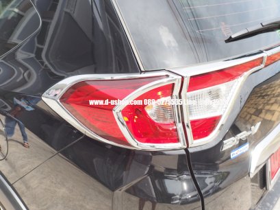 ครอบไฟท้ายโครเมียมตรงรุ่น Honda BR-V