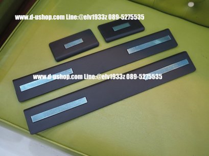 กาบบันไดดำด้านกันรอยตรงรุ่ Toyota Yaris All New