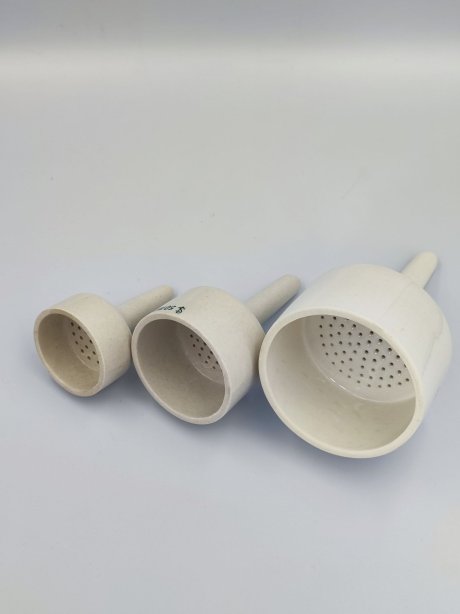 กรวยกรองกระเบื้อง