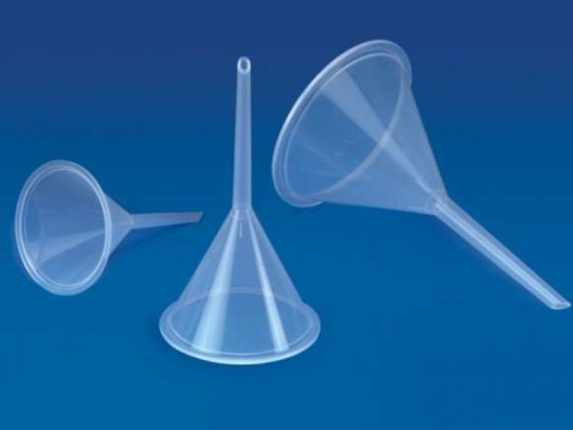 กรวยพลาสติกใส  ( PP )