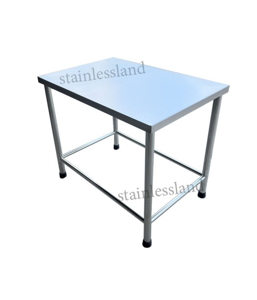 โต๊ะสแตนเลส