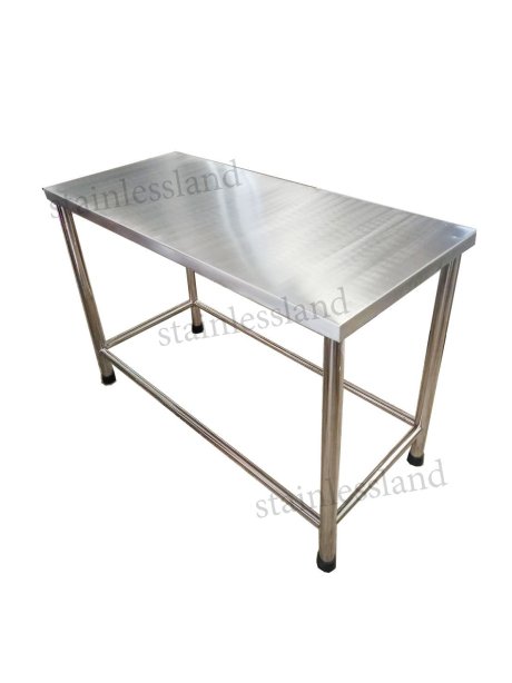 โต๊ะสแตนเลส
