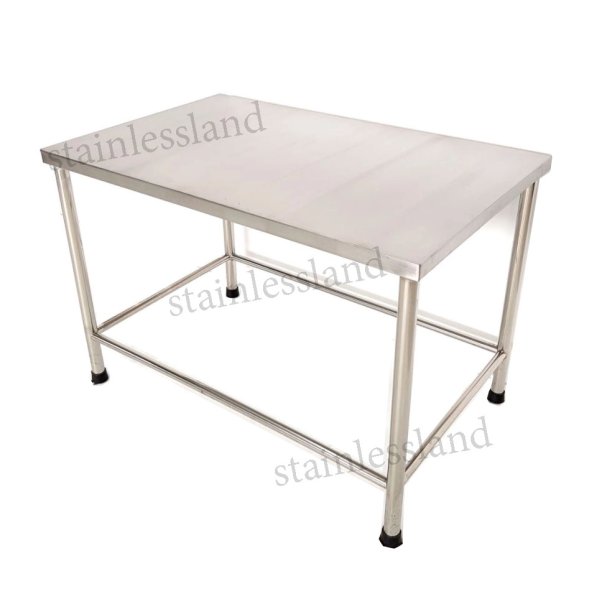 โต๊ะสแตนเลส
