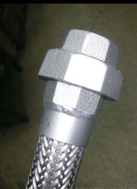 STAINLESS STEEL FLEXIBLE HOSE WITH UNION END