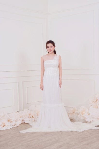 รวม ชุดเดรสยาว ลูกไม้ ปัก