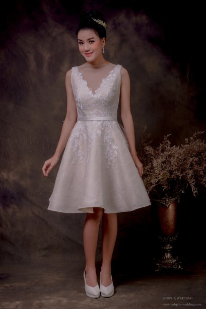 ชุดหมั้นเดรสสั้น สี แชมเปญ ทรงA  Minimal ชุดที่ 6
