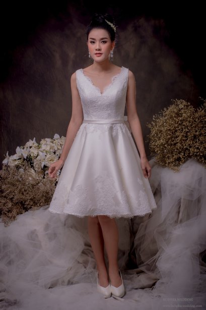 ชุดหมั้นเดรสสั้น สี OFF WHITE ทรงA  Minimal ชุดที่  7