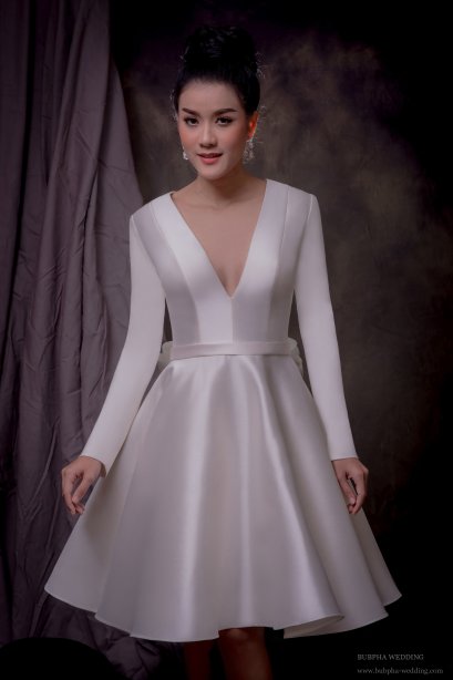 ชุดหมั้นเดรสสั้น สี OFF WHITE ทรงA  Minimal ชุดที่  3