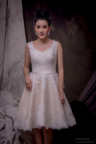 ชุดหมั้นเดรสสั้น สี แชมเปญ ทรงA  Minimal ชุดที่ 3