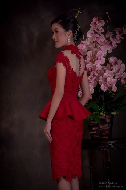ชุดหมั้นเดรสสั้น สีแดง  ชุดที่  8