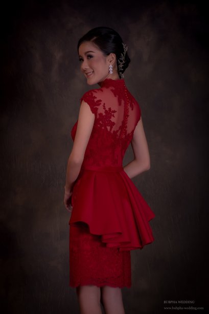 ชุดหมั้นเดรสสั้น สีแดง  ชุดที่  15