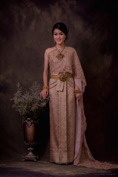ชุดไทยผ้าโบราณแท้ สีโอรส อิฐ โบราณ
