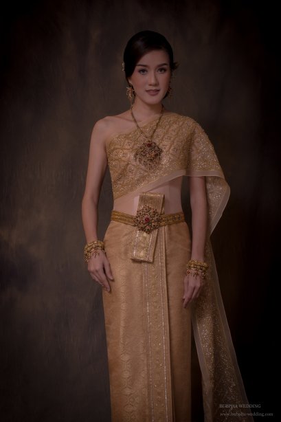 ผ้าโบราณเทียม สีโอรส ทอง ชุดที่  1